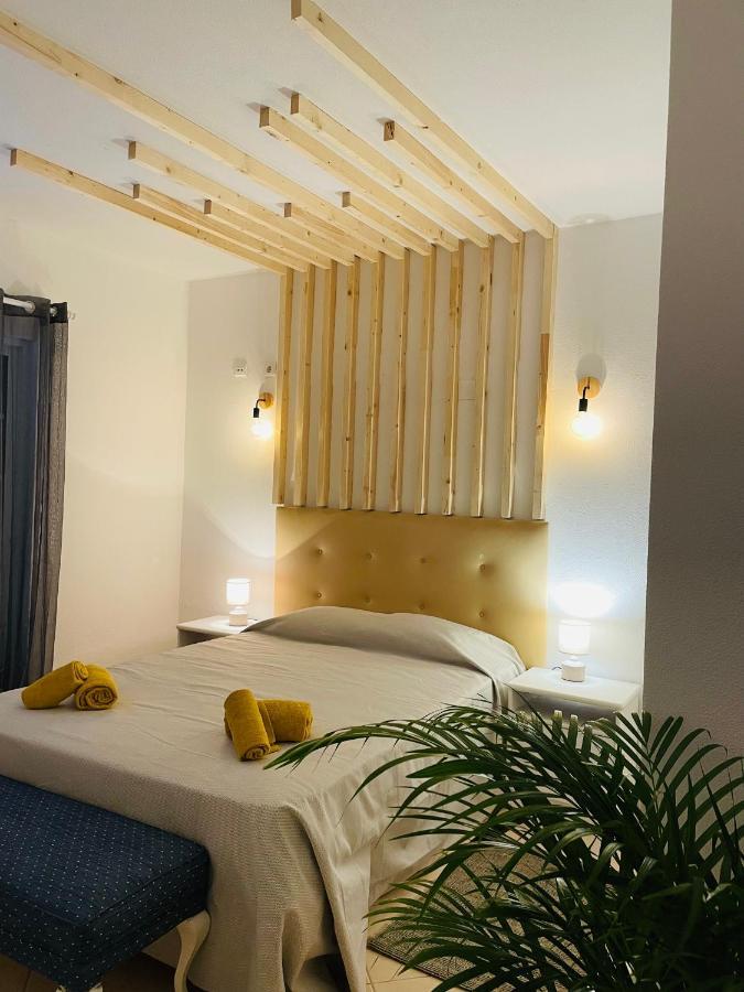 Travellers Guesthouse ลากอส ภายนอก รูปภาพ